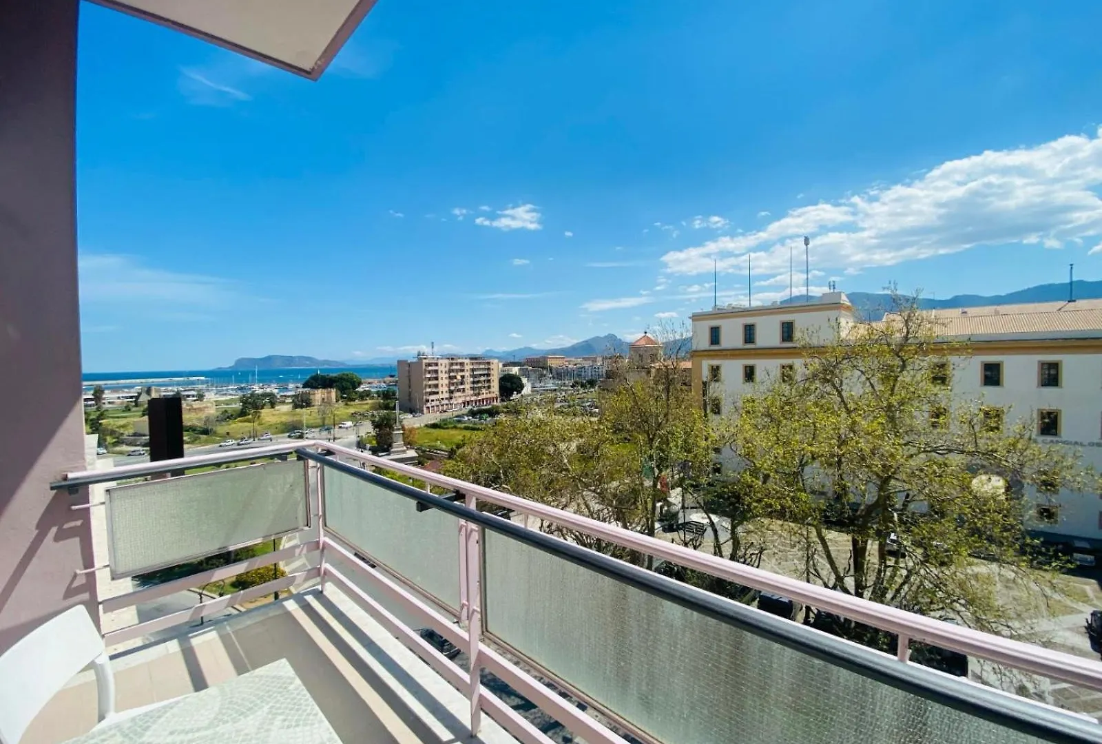 Leone Suite View & Restaurant Palermo Bed & Breakfast